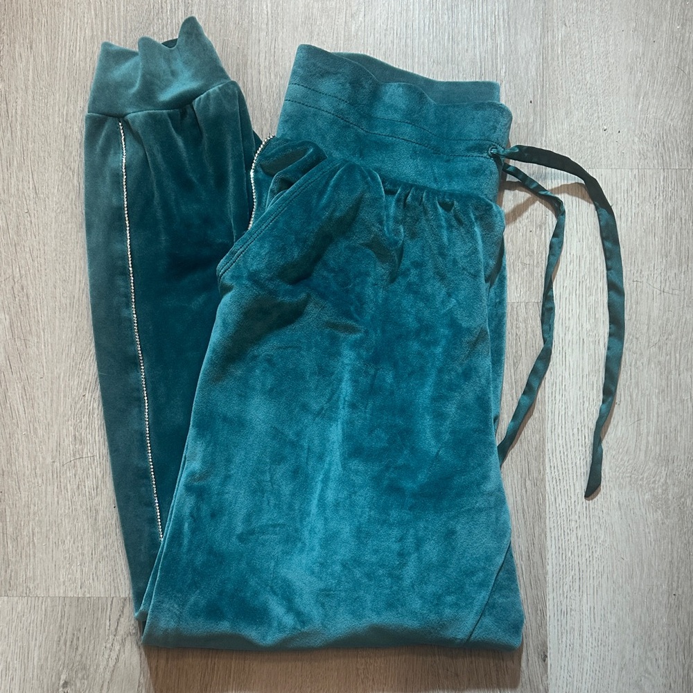 Deep Green Victoria’s Secret Jogger Velvet Pants